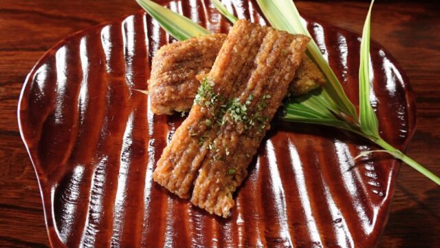 星月庵の鰻を模したもの